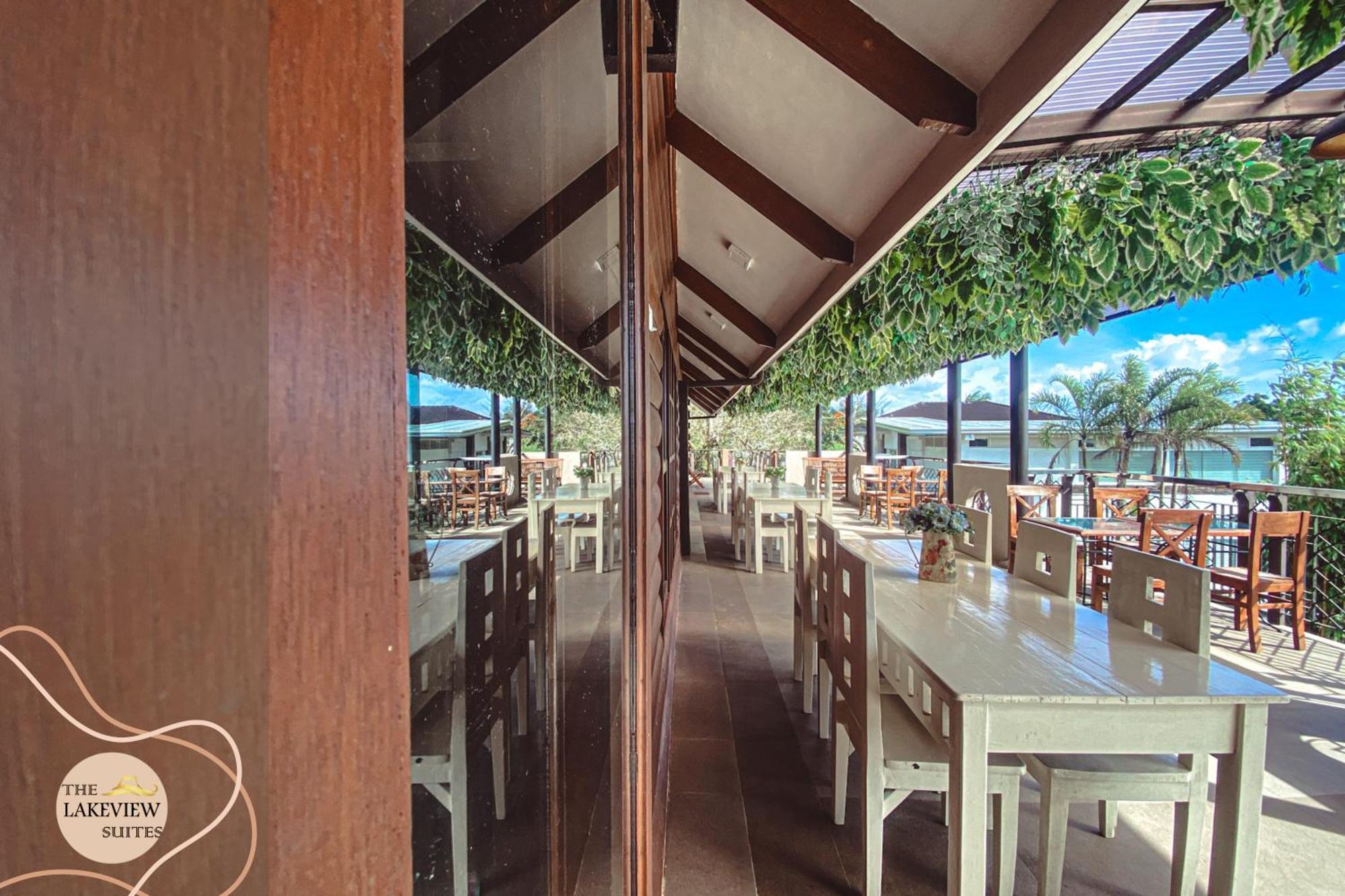 The Lakeview Suites Tagaytay City Exteriér fotografie